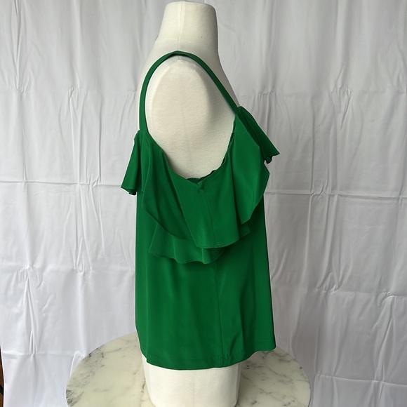 J. Crew Silk Cold Shoulder Green
Ruffle Top. Size 6 - Picture 9 of 14